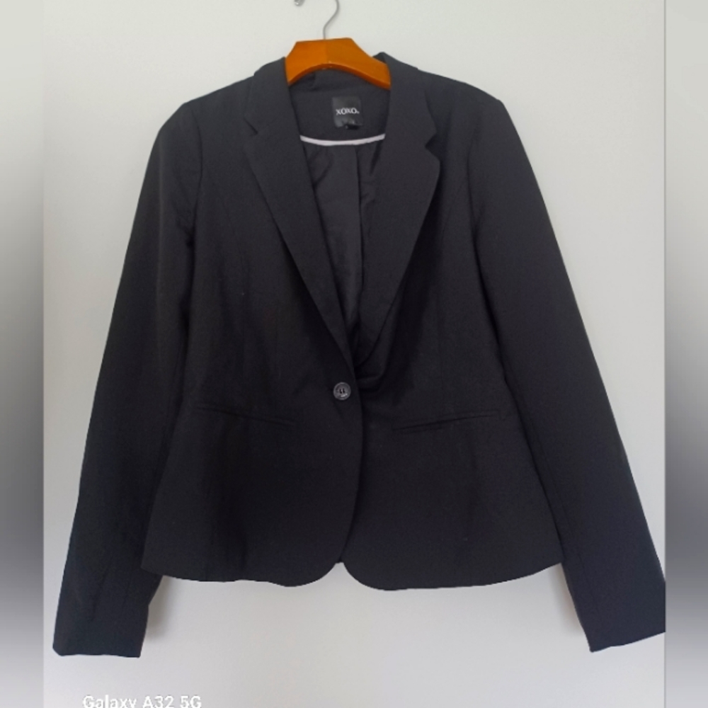 XOXO women black blazer size L